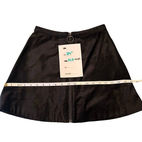 FREE PEOPLE Funkytown Skirt Zero. One and Only Black Velvet A-Line O Ring Zipper - Picture 5 of 6